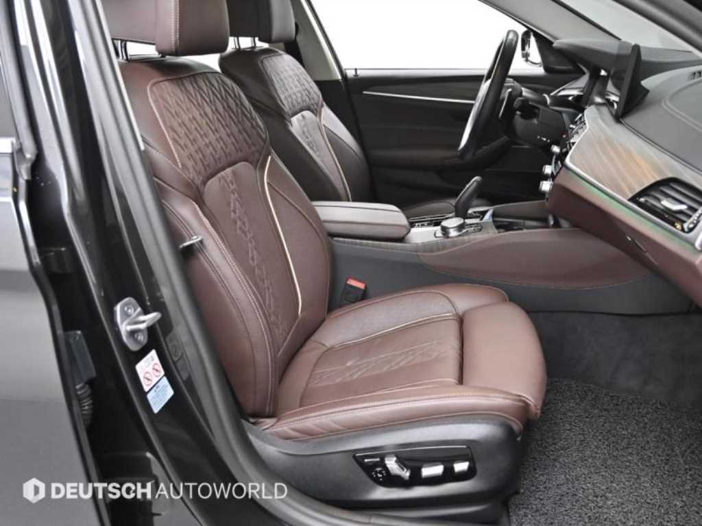 BMW 5 Series - Vista 10