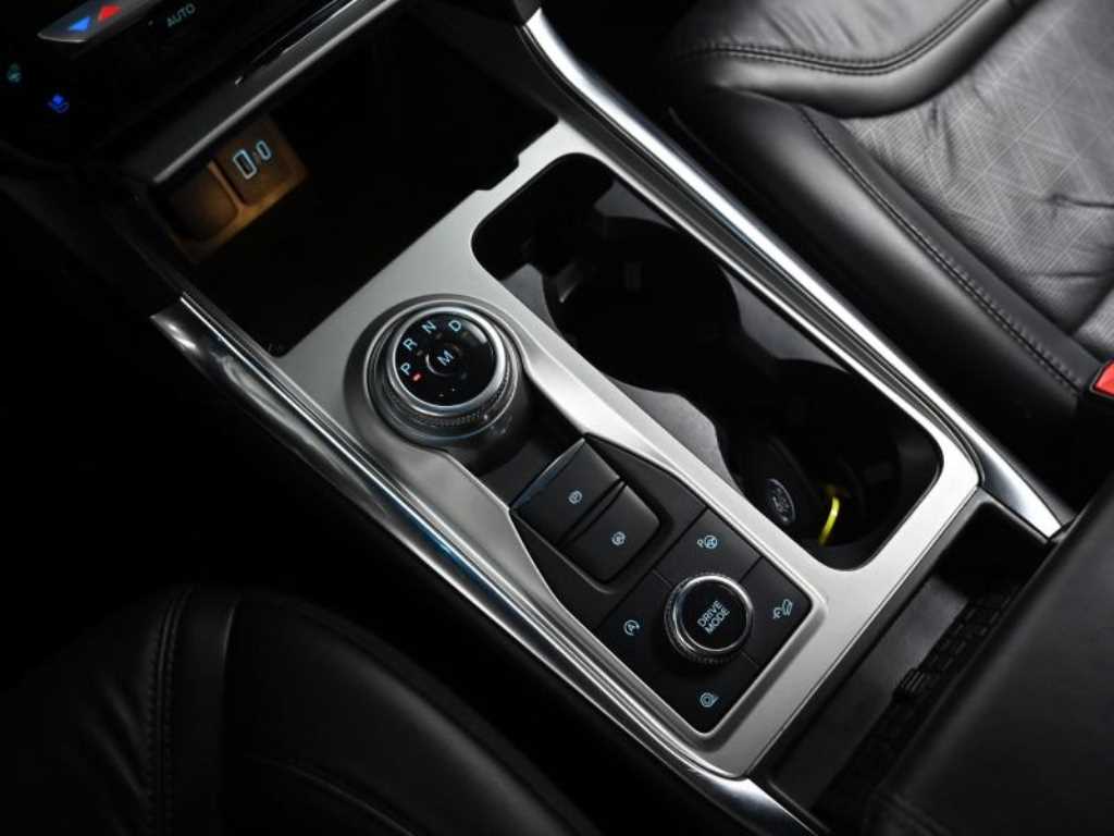 Ford Explorer - Vista 9