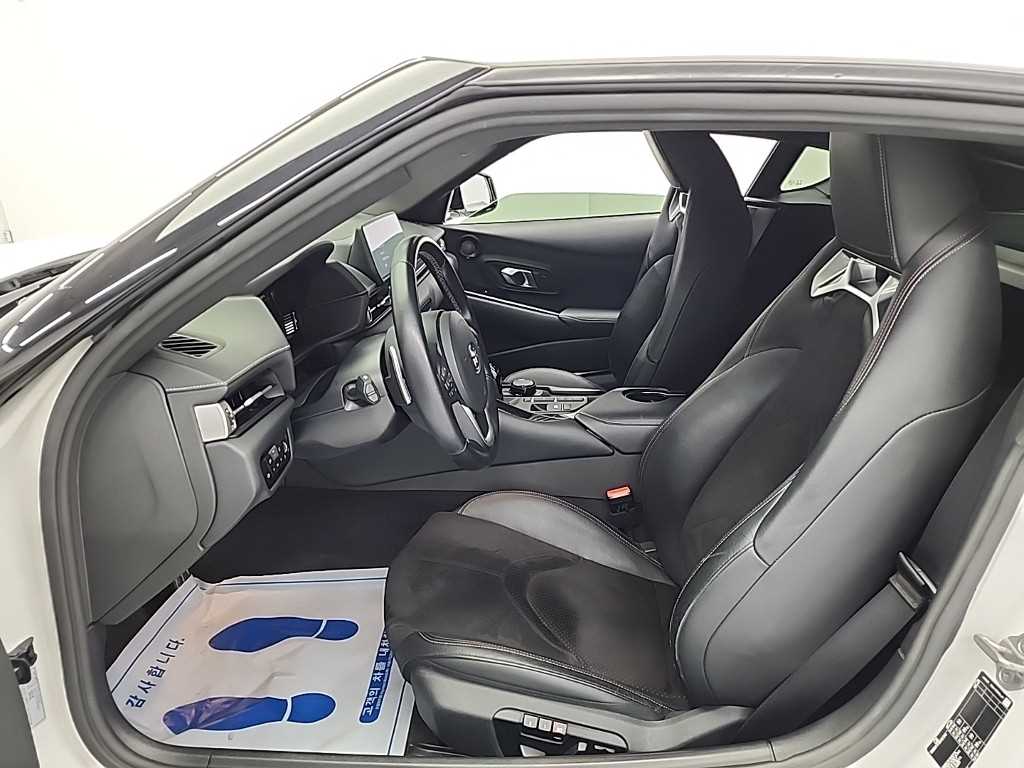 Toyota Supra - Vista 11