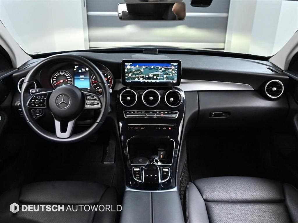 Mercedes Benz C Class - Vista 7