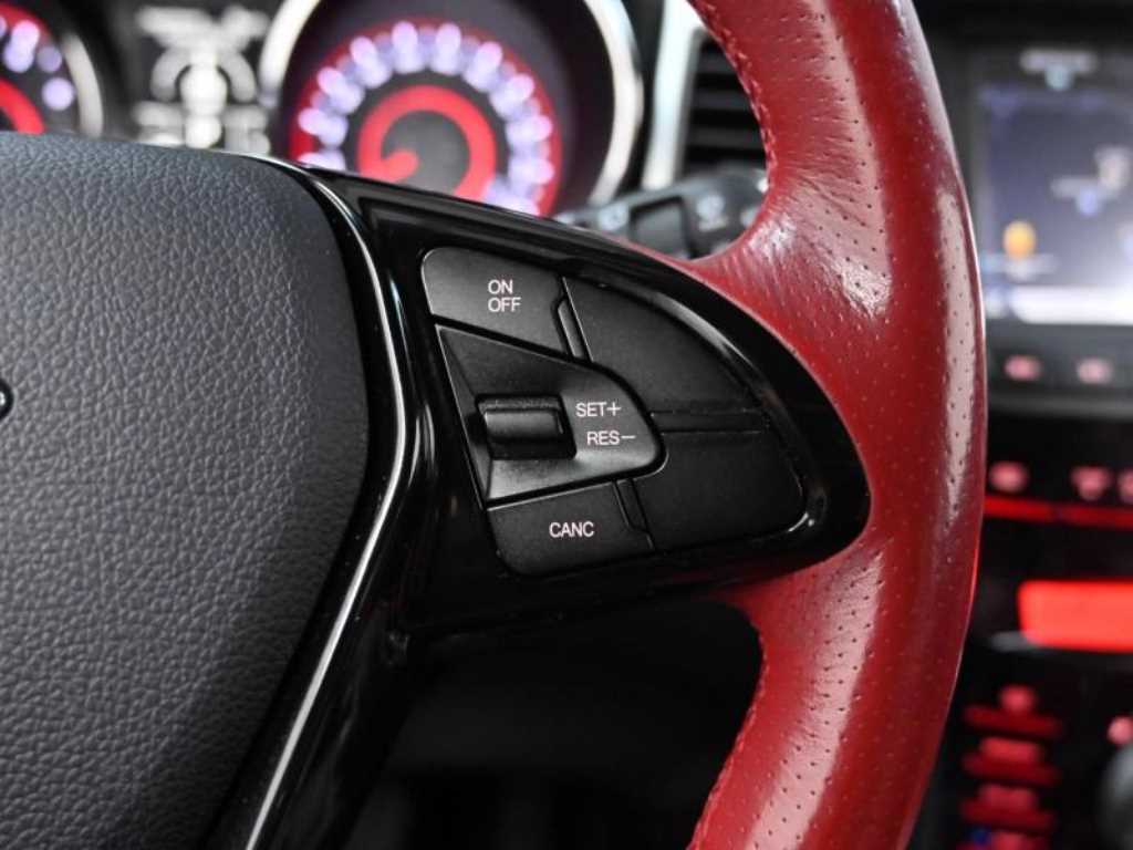 Ssangyong Tivoli 2016 Rojo - Importación desde Corea - HF Imports Iquique - Foto 16