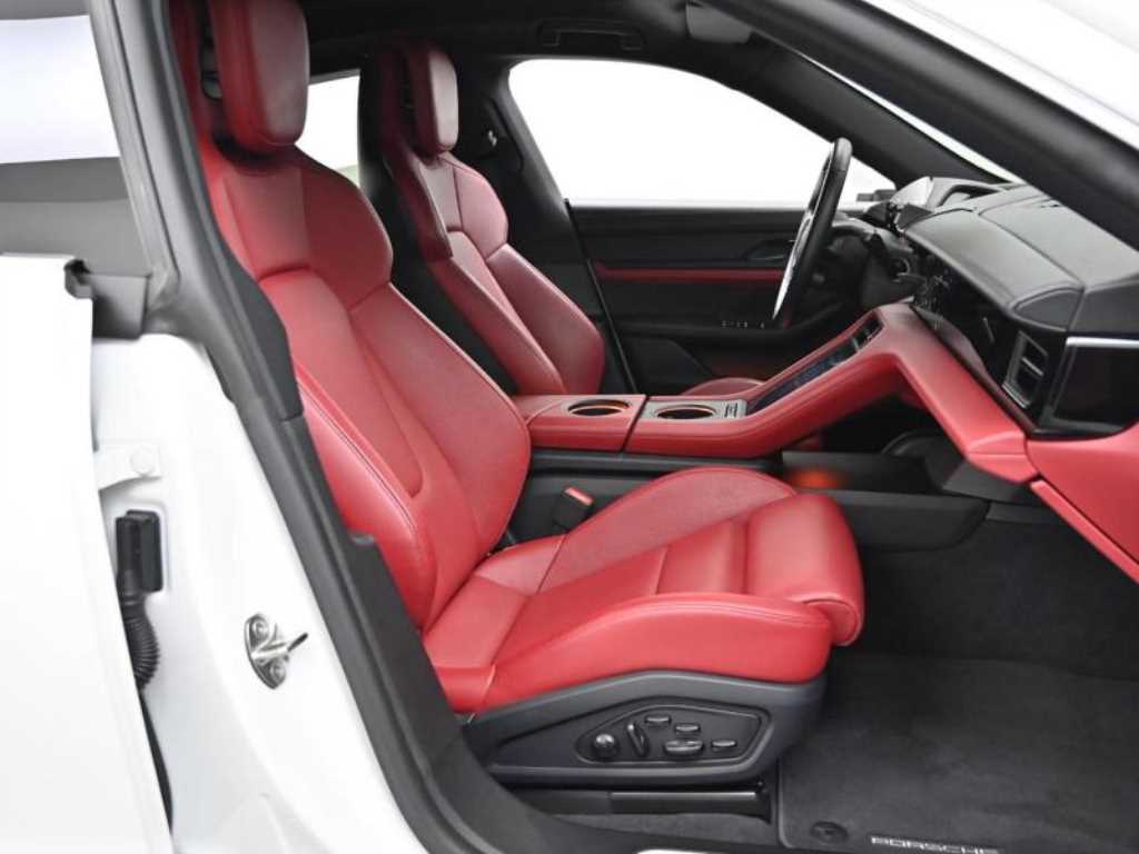 Porsche Taycan - Vista 11