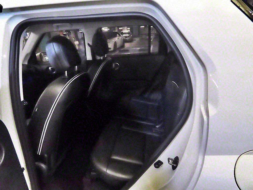 HYUNDAI Casper - Vista 7