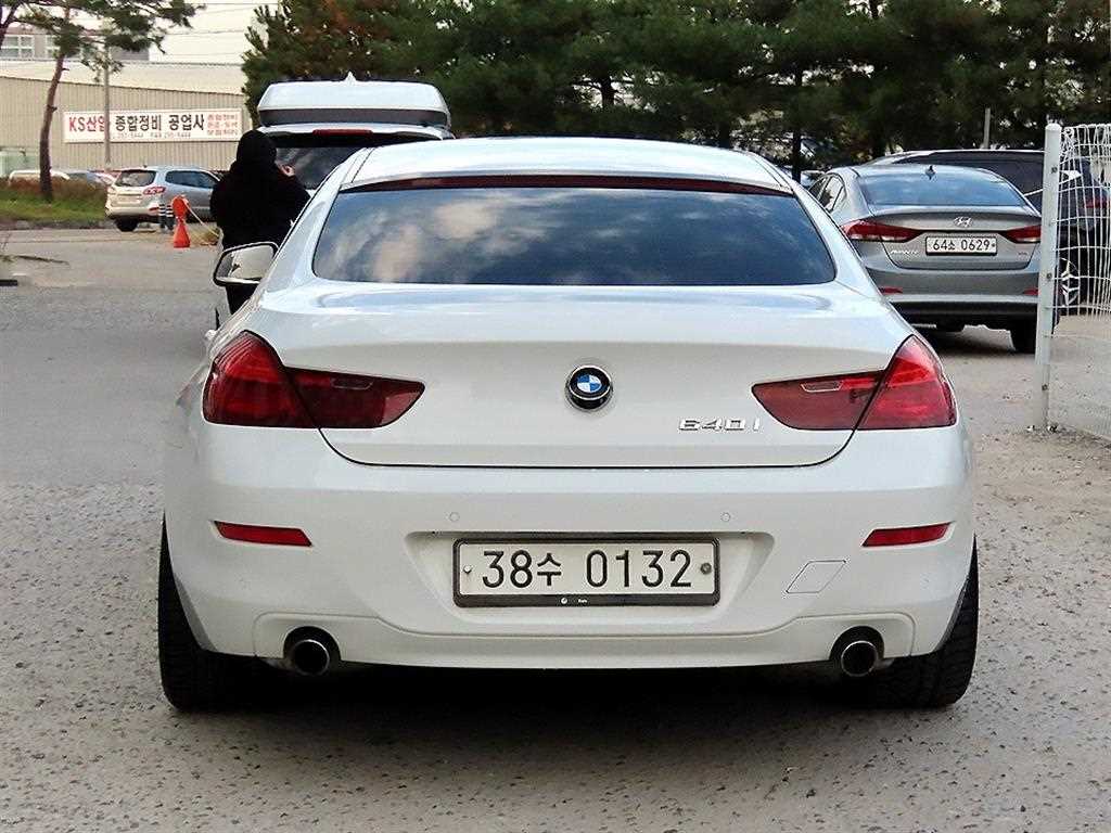 BMW 6 series - Vista 4