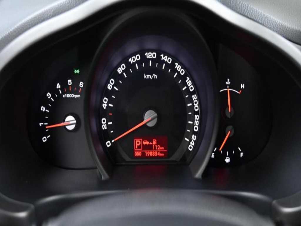 KIA Sportage - Vista 8