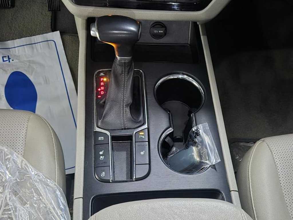 KIA Carnival 2019 - Importación desde Corea - HF Imports Iquique - Foto 13