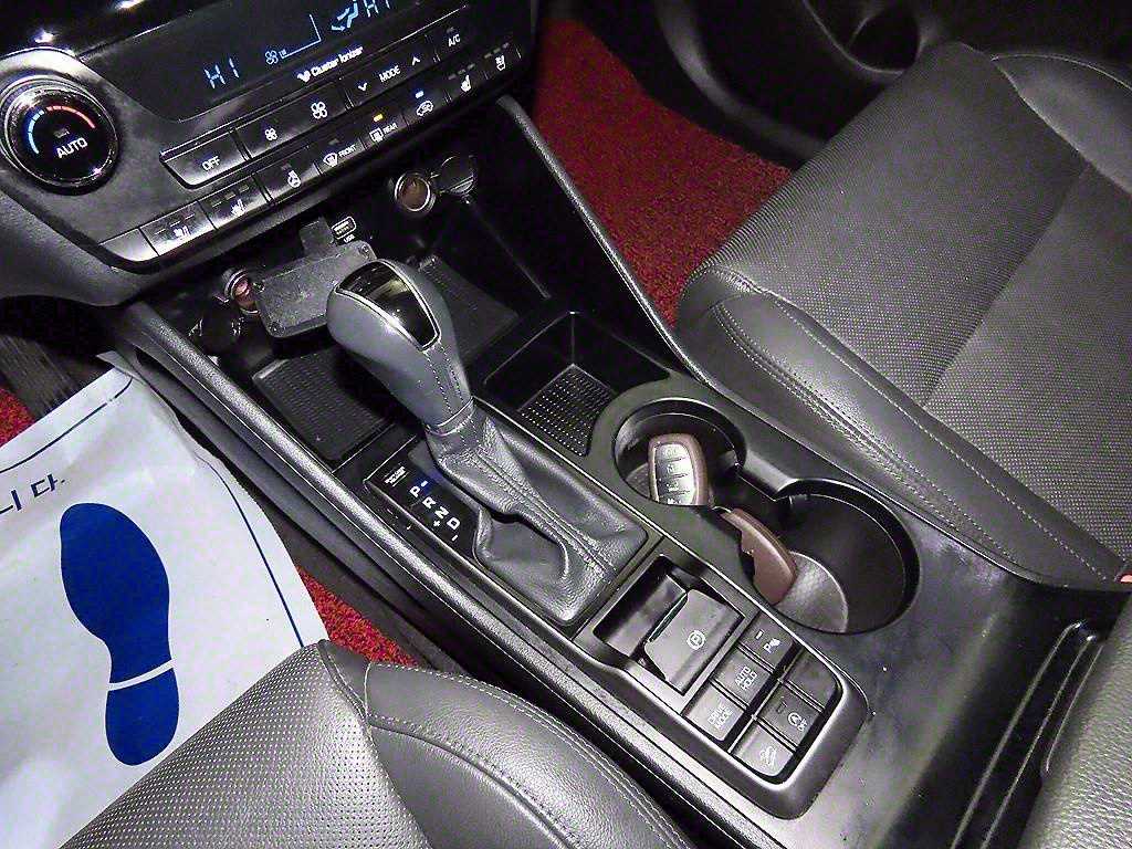 HYUNDAI Tucson - Vista 12