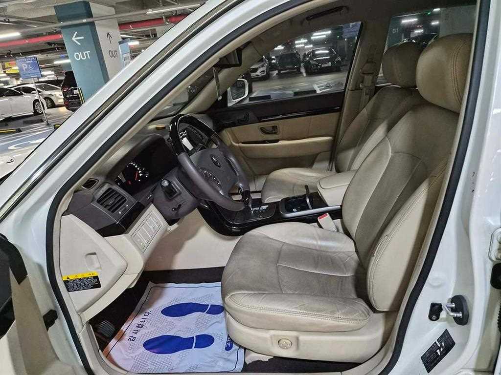 KIA Opirus - Vista 6