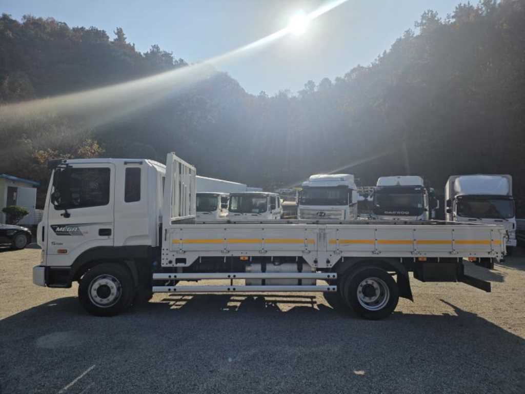 medium and large cargo Cargo - Vista 8