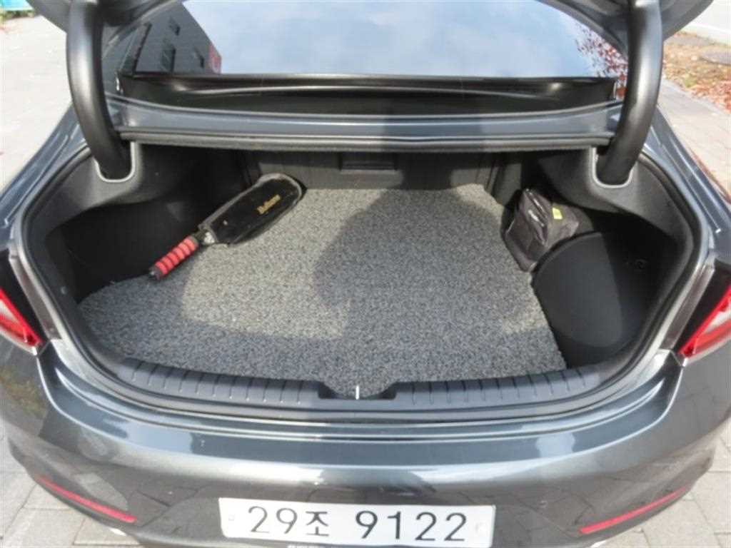 HYUNDAI Grandeur 2019 Gris - Importación desde Corea - HF Imports Iquique - Foto 18