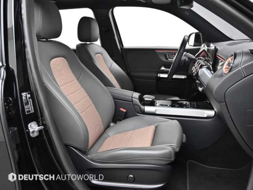 Mercedes Benz EQB - Vista 10