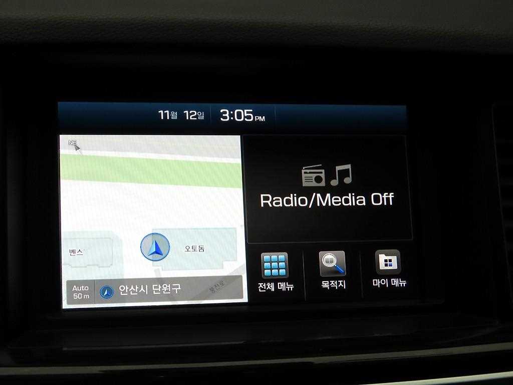 Genesis G80 - Vista 9