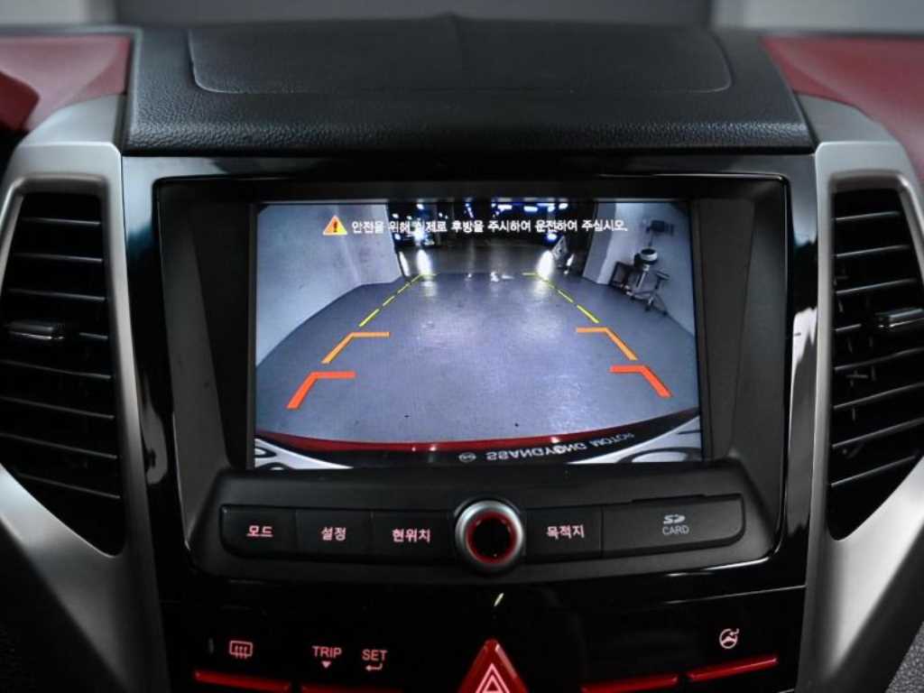 Ssangyong Tivoli 2016 Rojo - Importación desde Corea - HF Imports Iquique - Foto 14