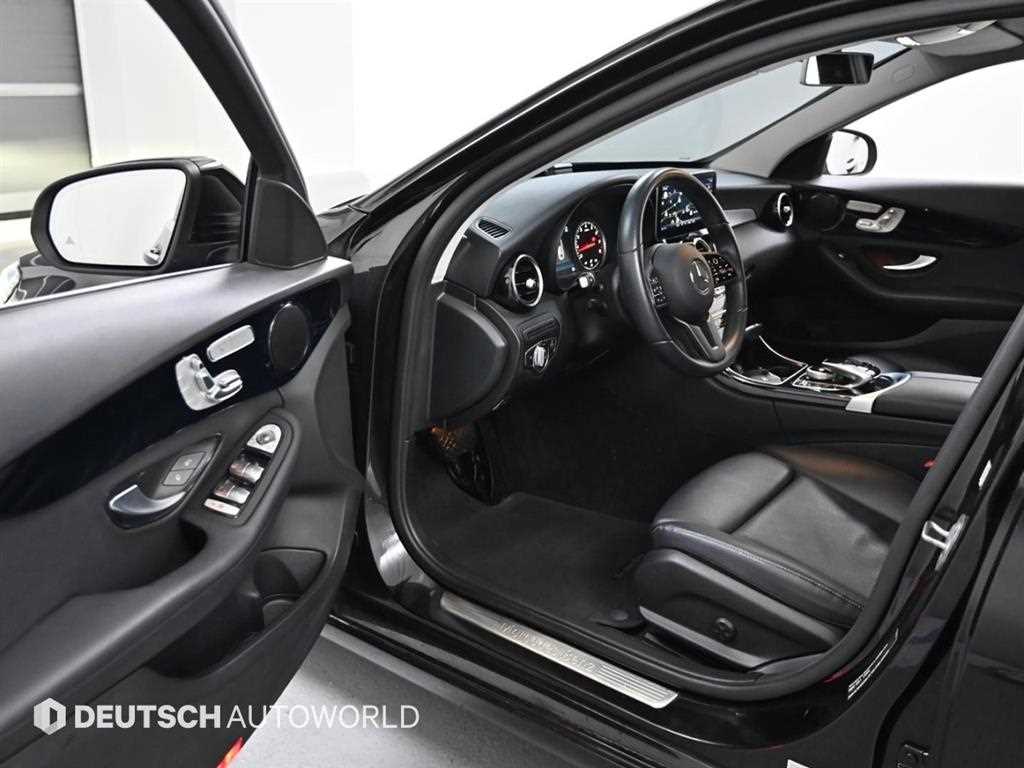 Mercedes Benz C Class - Vista 11