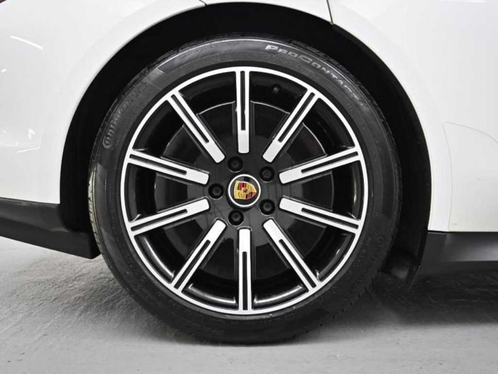 Porsche Taycan - Vista 6