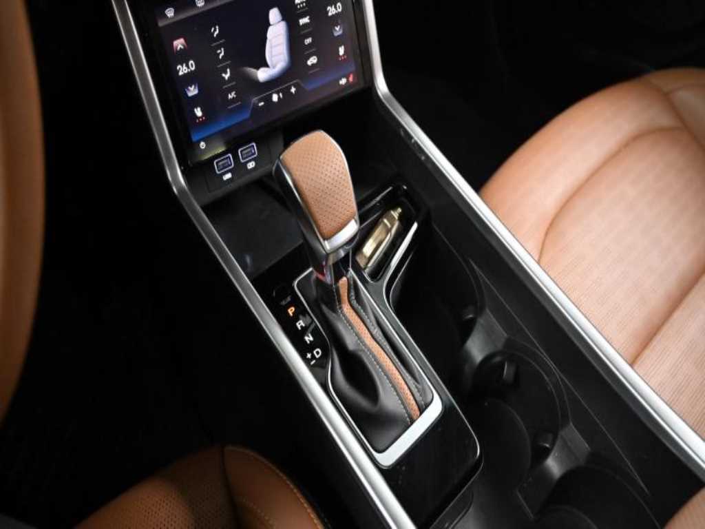 Ssangyong Torres - Vista 9