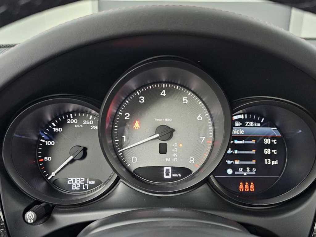 Porsche Macan - Vista 8