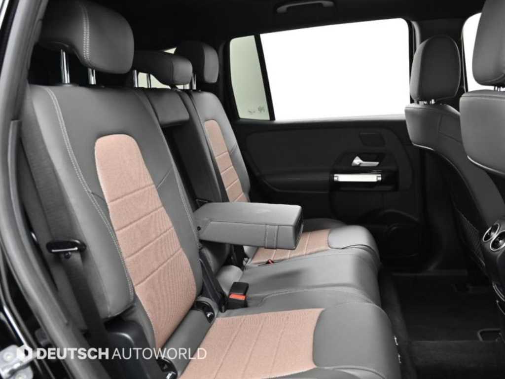 Mercedes Benz EQB - Vista 12