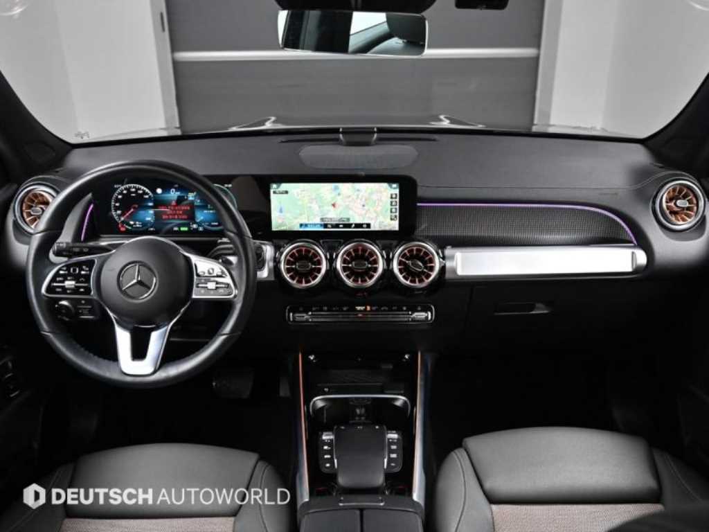 Mercedes Benz EQB - Vista 7