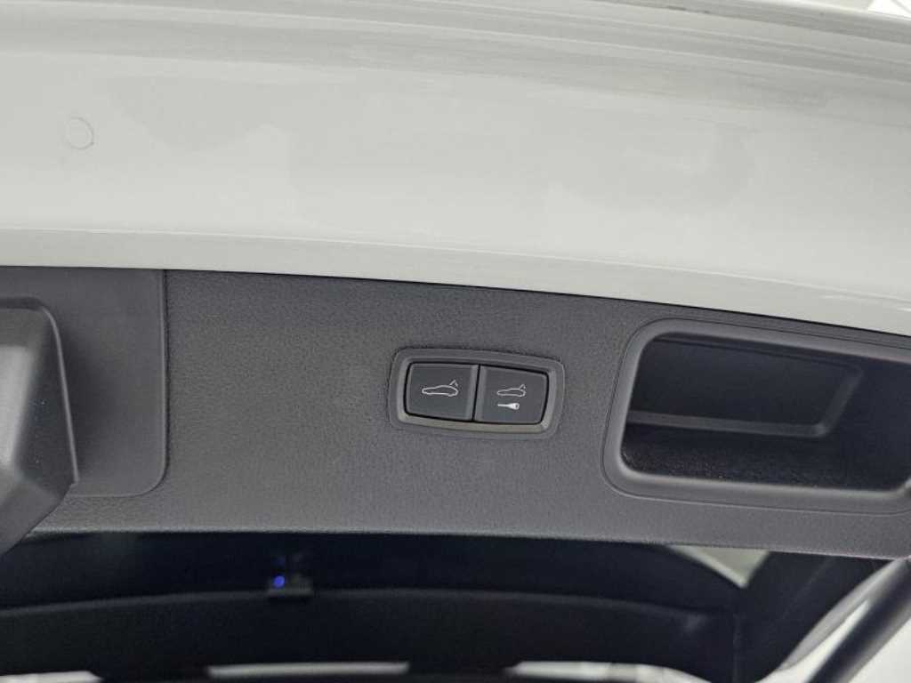 Porsche Macan 2022 Blanco - Importación desde Corea - HF Imports Iquique - Foto 20