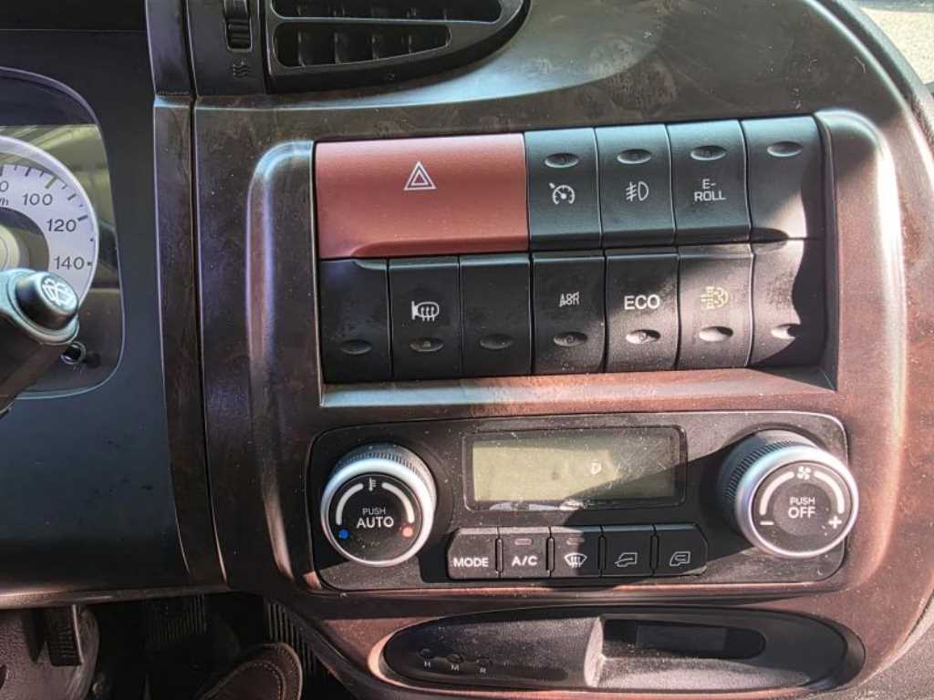 medium and large cargo Cargo 2020 Blanco - Importación desde Corea - HF Imports Iquique - Foto 19