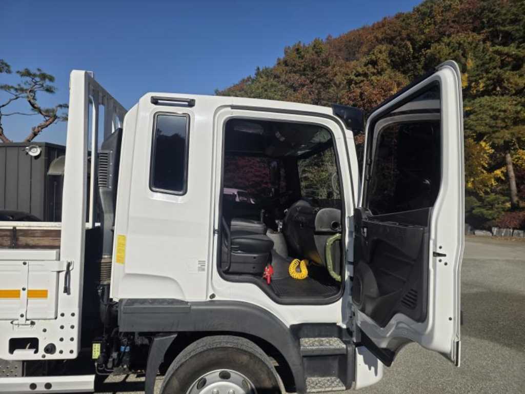 medium and large cargo Cargo - Vista 9