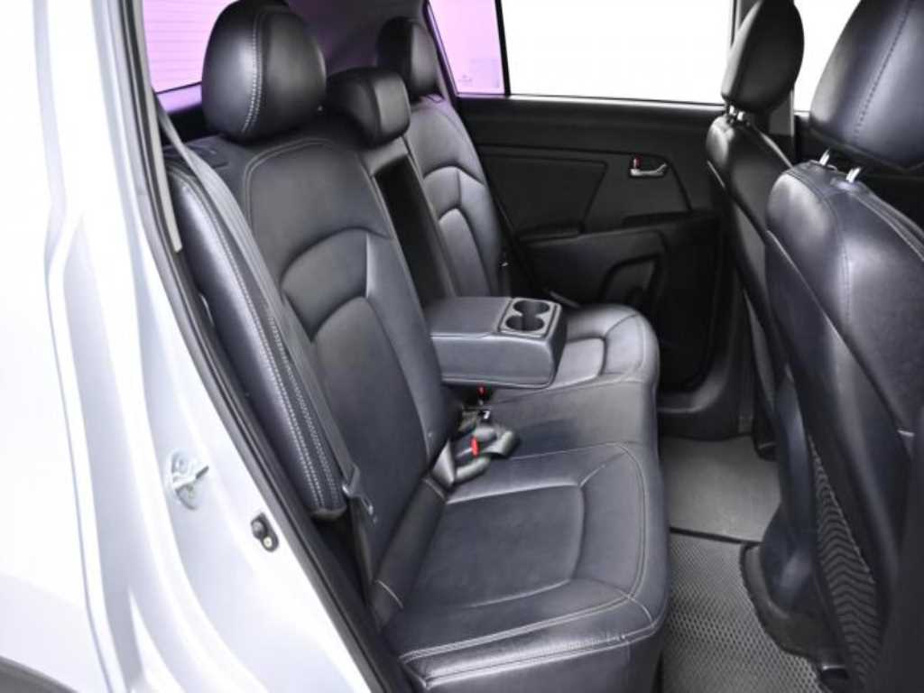 KIA Sportage - Vista 12