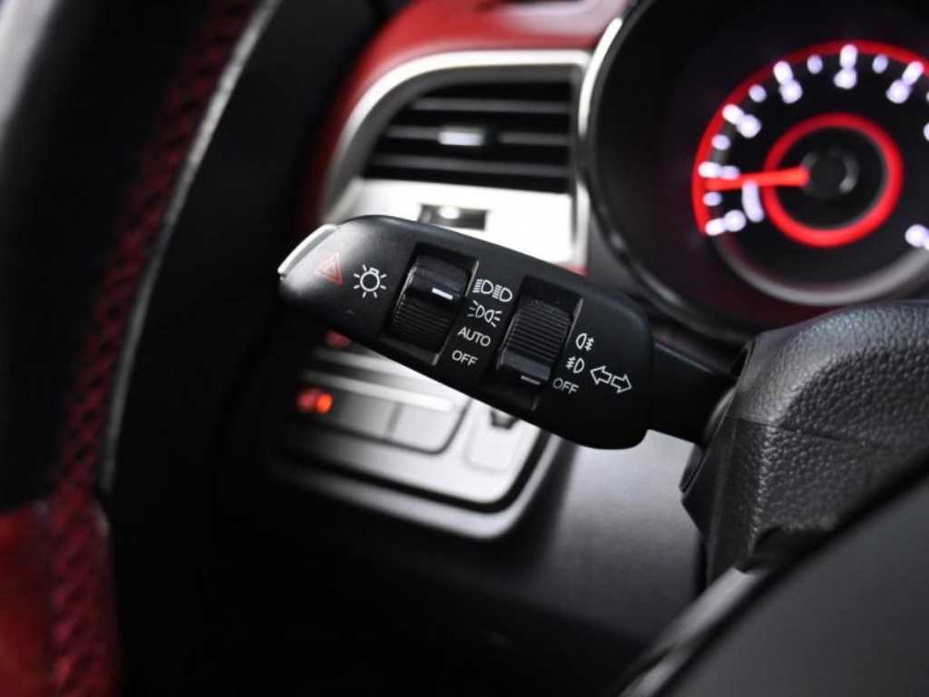 Ssangyong Tivoli 2016 Rojo - Importación desde Corea - HF Imports Iquique - Foto 17