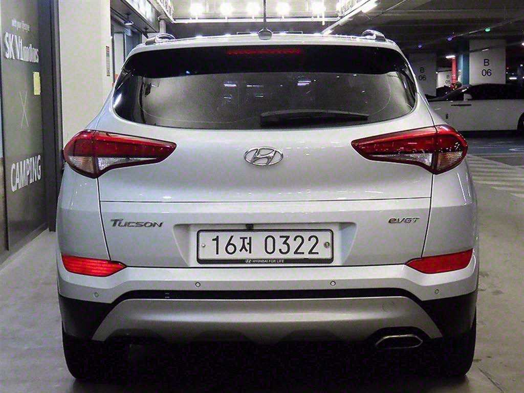 HYUNDAI Tucson - Vista 5