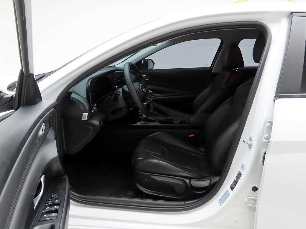 HYUNDAI Avante 2023 Blanco - Importación desde Corea - HF Imports Iquique - Foto 14