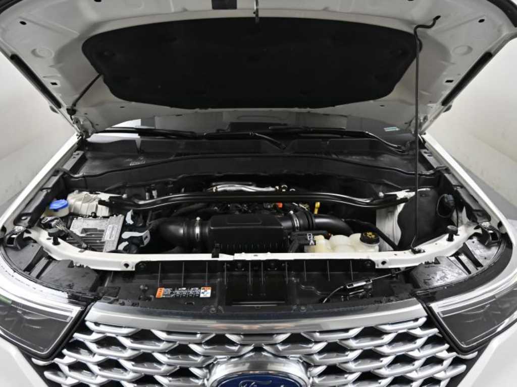 Ford Explorer - Vista 6