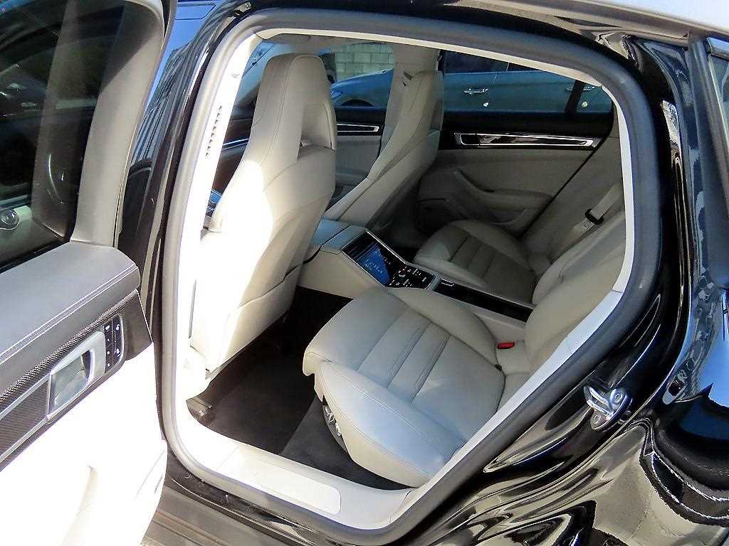 Porsche Panamera - Vista 6