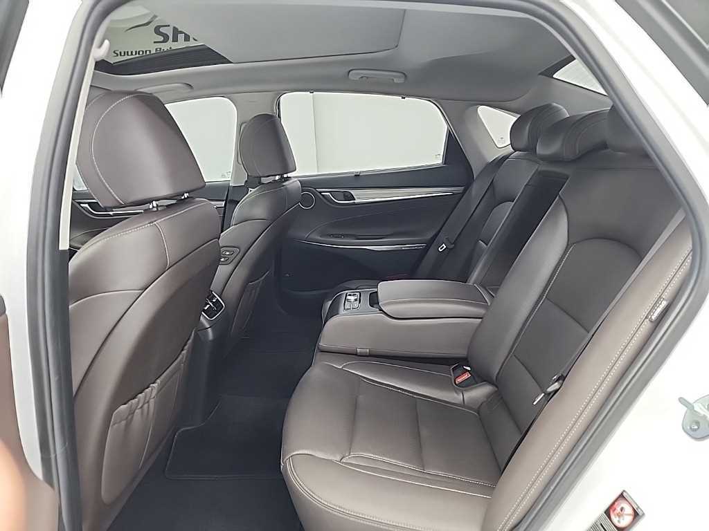 HYUNDAI Grandeur - Vista 12