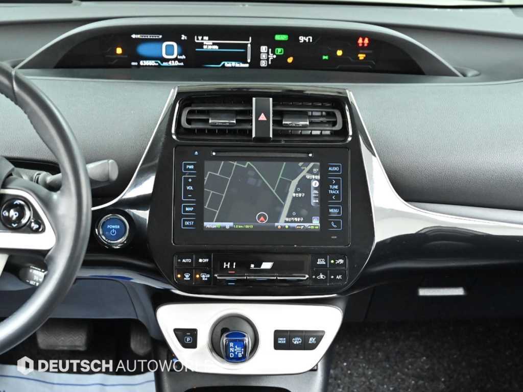 Toyota Prius 2018 - Importación desde Corea - HF Imports Iquique - Foto 14