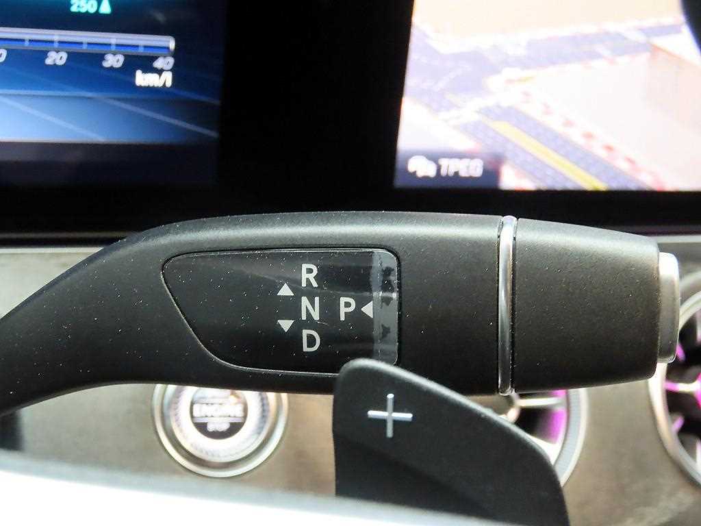 Mercedes Benz CLS Class - Vista 10