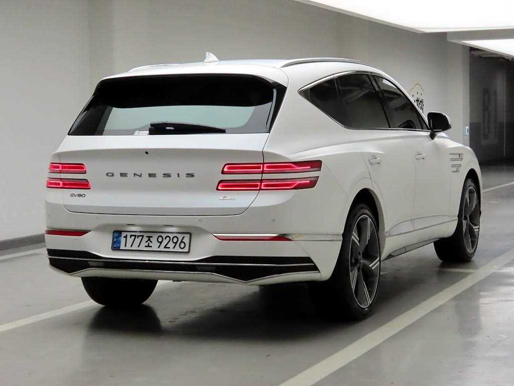 Genesis GV80 - Vista 4