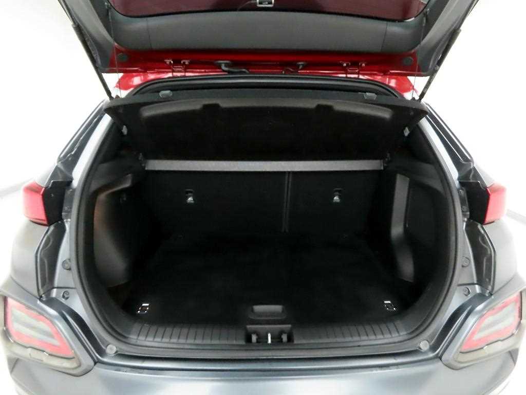 HYUNDAI Kona - Vista 5