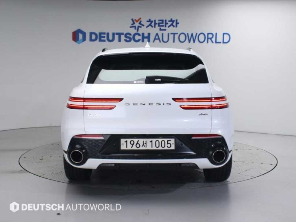 Genesis GV70 - Vista 4