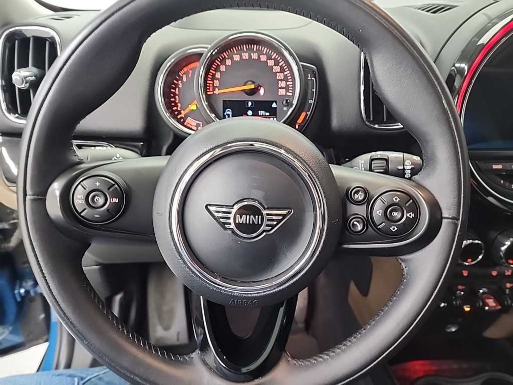 Mini Countryman - Vista 9