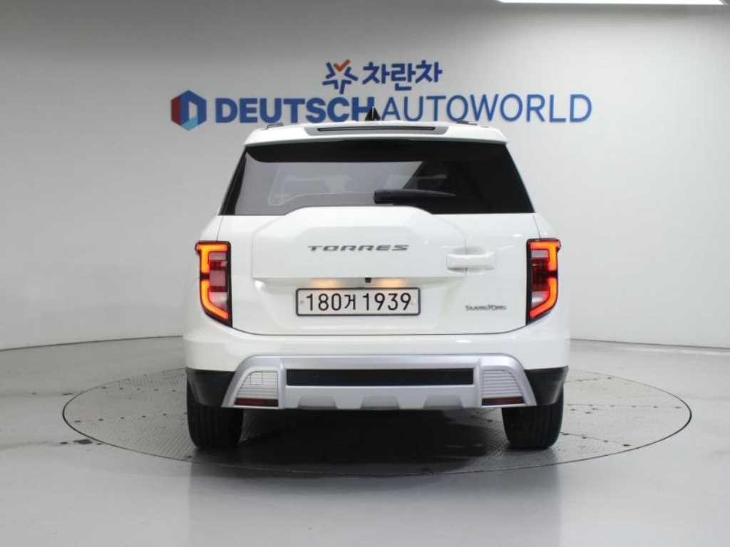 Ssangyong Torres - Vista 4