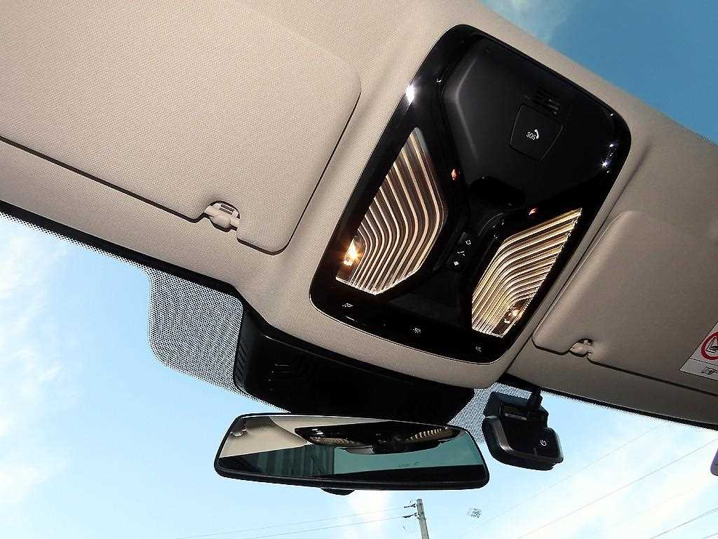 BMW 5 Series 2022 Negro - Importación desde Corea - HF Imports Iquique - Foto 15