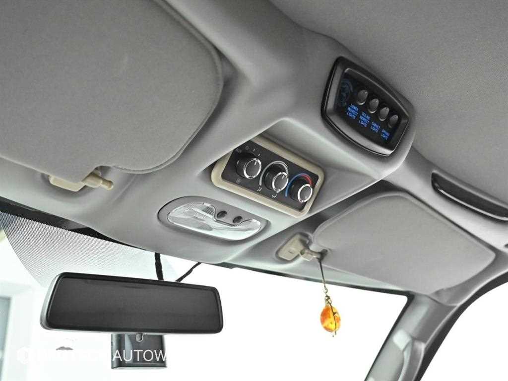 Chevrolet Express van 2014 Negro - Importación desde Corea - HF Imports Iquique - Foto 19