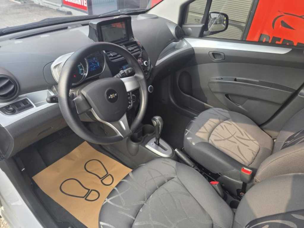 Chevrolet Spark - Vista 8