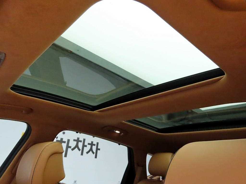 Genesis GV80 - Vista 7