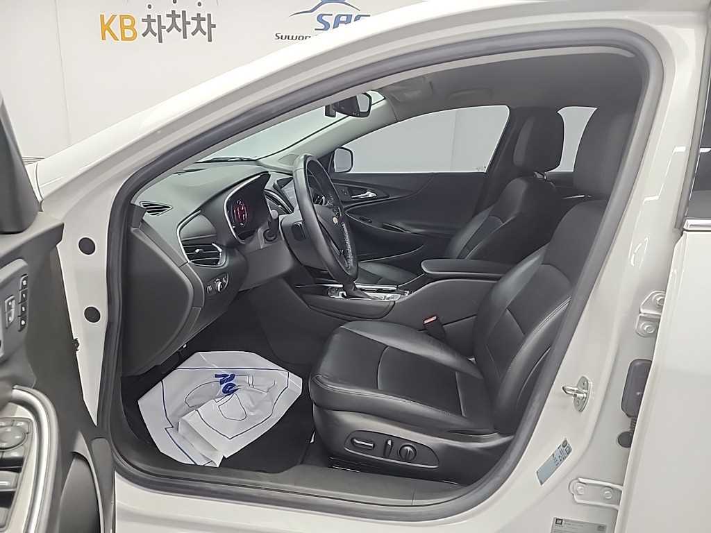 Chevrolet Malibu - Vista 11