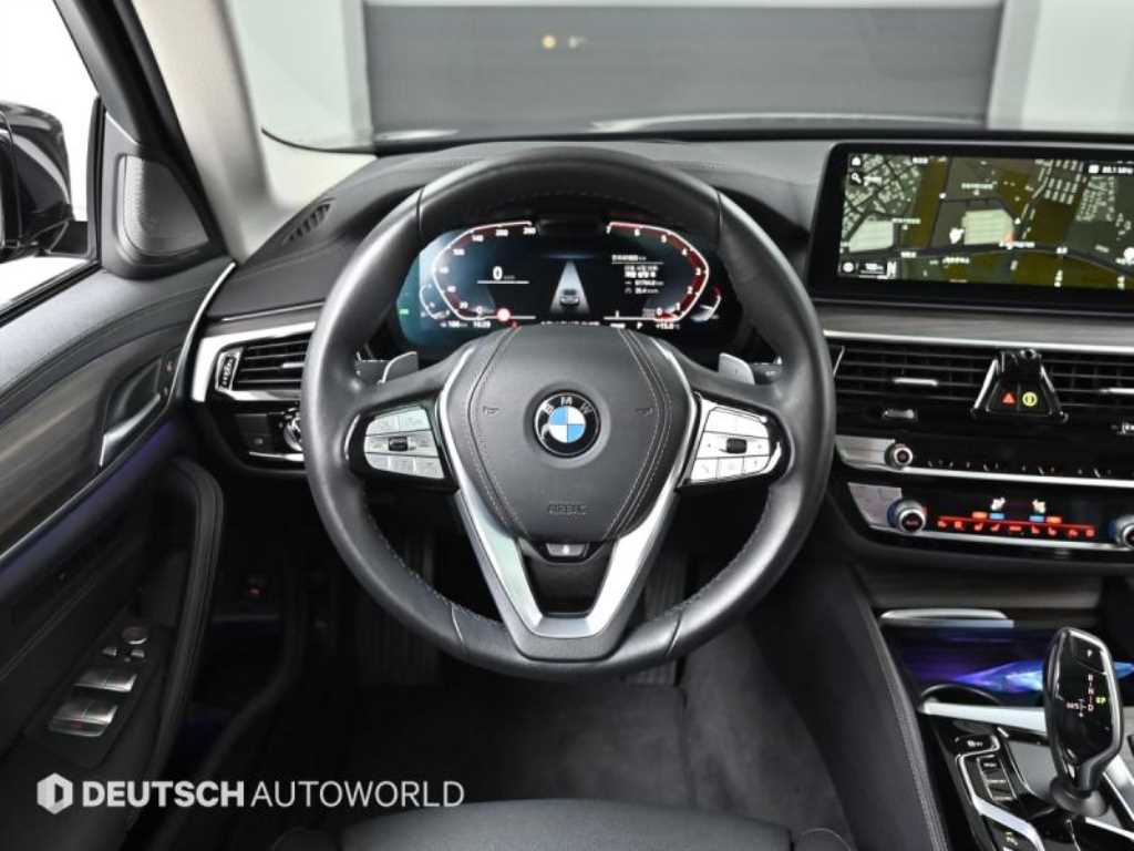 BMW 5 Series 2022 Negro - Importación desde Corea - HF Imports Iquique - Foto 13