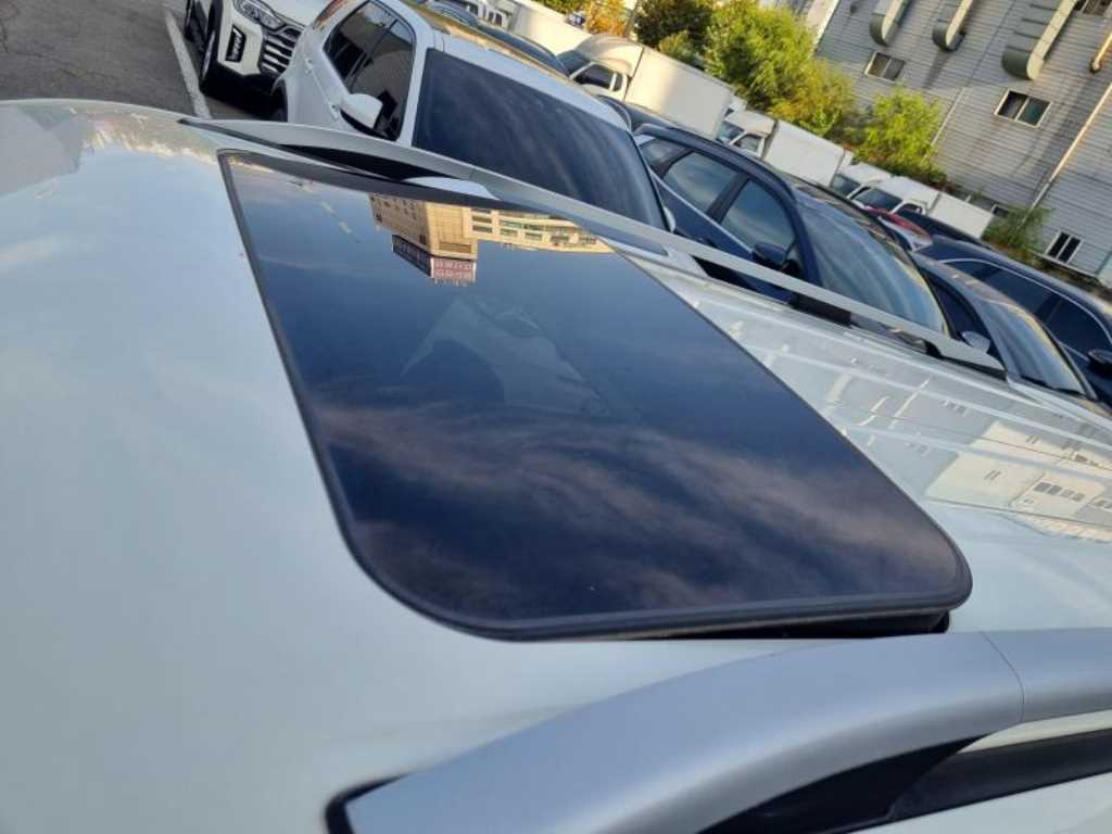 Ssangyong Tivoli - Vista 7