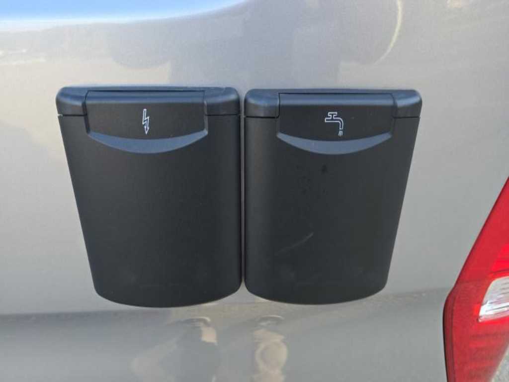 HYUNDAI Starex - Vista 10