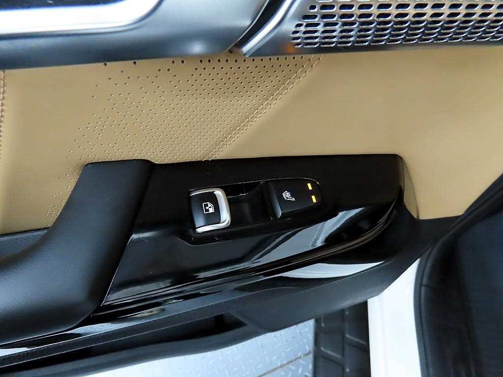 KIA Mohave - Vista 12