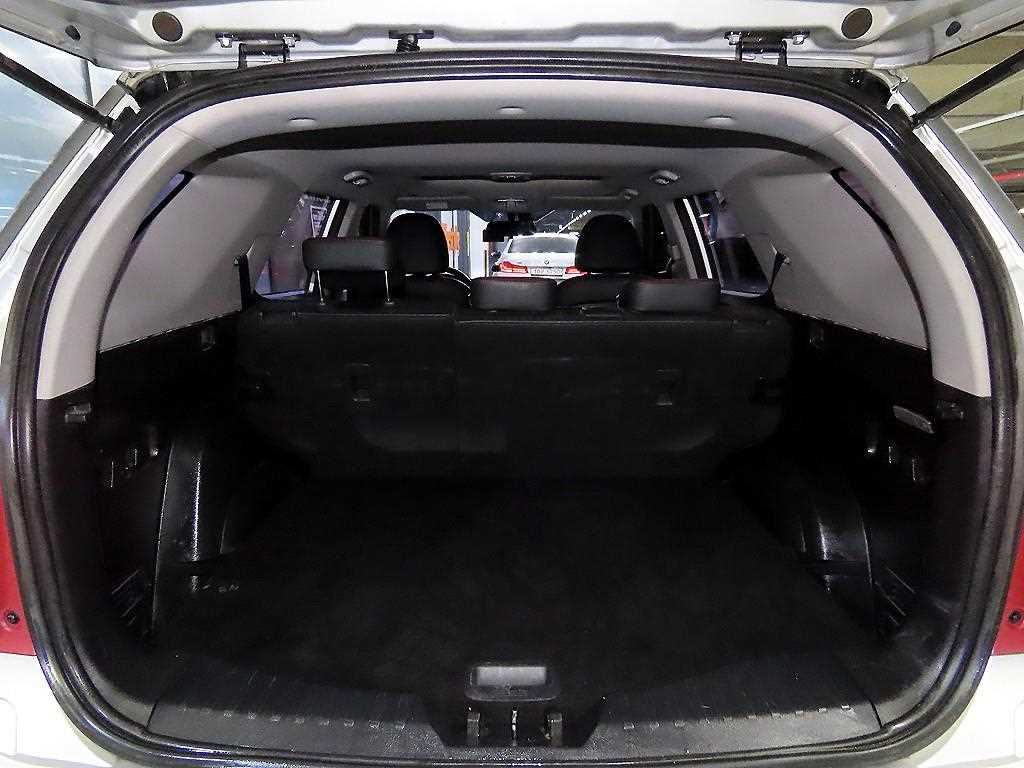 Ssangyong Tivoli 2016 Plateado - Importación desde Corea - HF Imports Iquique - Foto 17